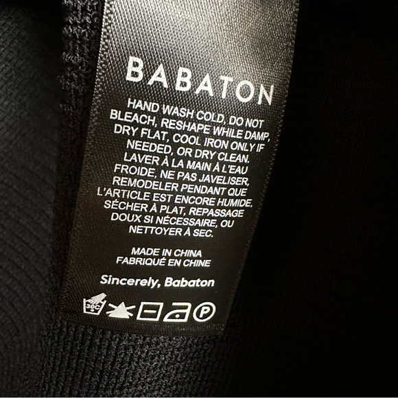 Babaton Sculpt Knit Halter Top Black Ribbed Aritzia Cropped 2XL NWT - Picture 9 of 16